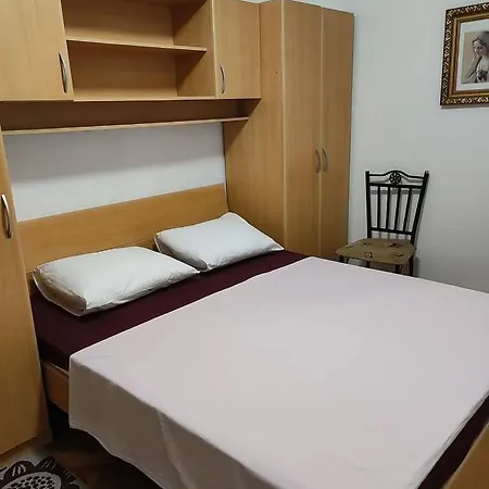 Luka Apartman