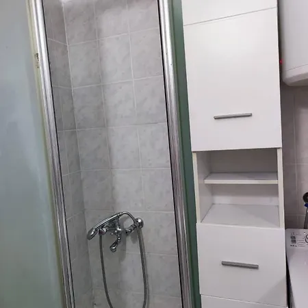 Luka Apartman *